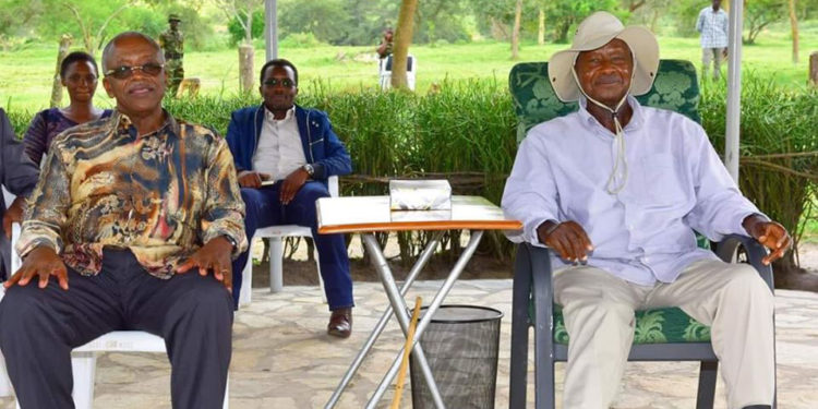 Amama Mbabazi with President Museveni