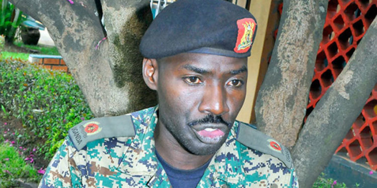 Major Bilal Katamba omwogezi we kibinja ekisooka ekya UPDF