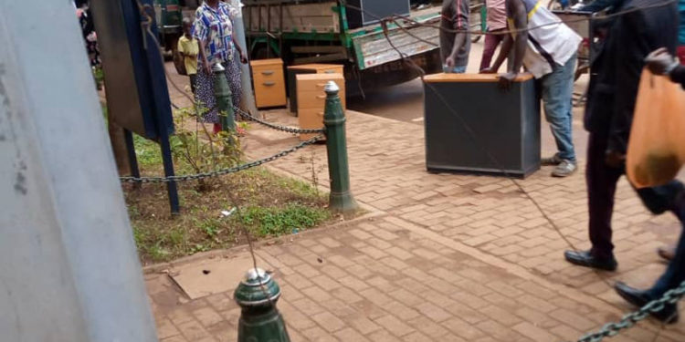 Dfcu Bank relocating from one of Meera Investments properties along Kampala Road in January