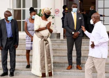 President Museveni with Sarah Kanyike at State House Entebbe on Monday