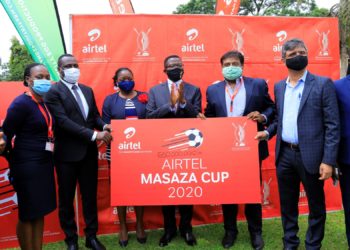 Airtel Uganda Managing Director Manoj Murali and the staff members with the Katikkiro Owekitiibwa Charles Peter Mayiga.