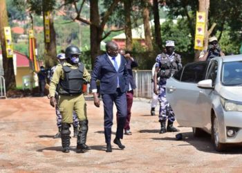 Amuriat at Kyambogo nomination centre