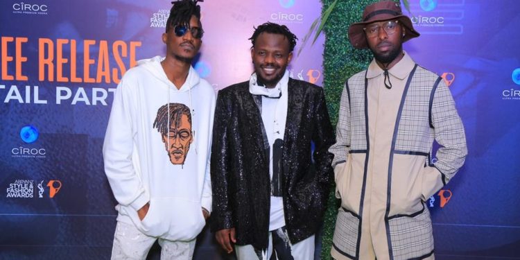 Abryanz (middle) with singers A Pass and Eddy Kenzo during last year's ASFAs