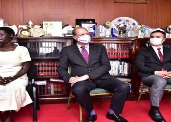 Babirye(L),Bradford(C) and the Turkish Airlines country manager, Yildiz in the Speaker's Chambers