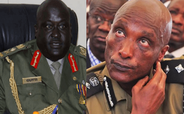 Gen. Andrew Gutti akulira kkooti ya maggye ne Gen. Kale Kayihura eyali omuduumizi wa Poliisi