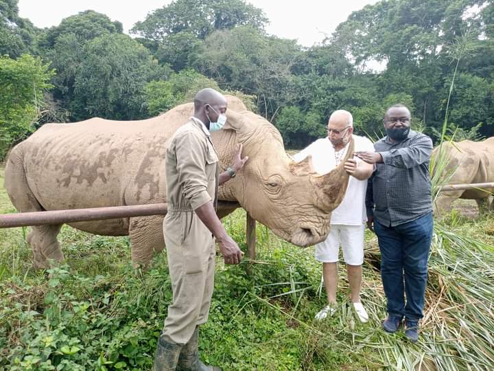 Dr Sudhir checking out Kabira, a rhino named after Kabira Country Club