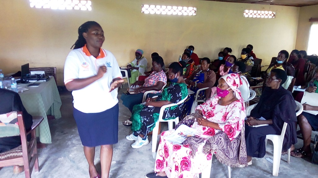 Lillian Namirimu ED All in One Women's Association during training at Belsom Hotel Ntungamo Municiaplty.