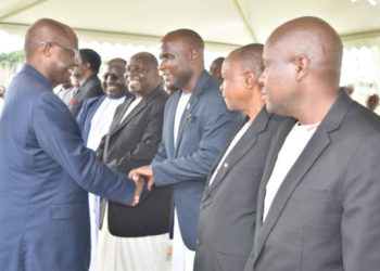 Kabaka lwe yasisinkana abataka ab'obusolya gye buvuddeko