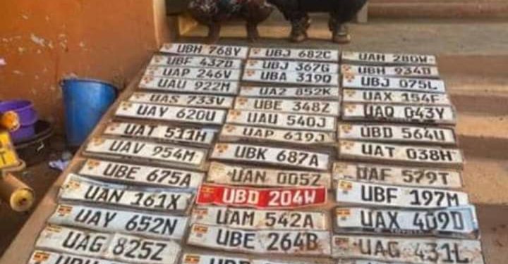 Two arrested for stealing car number plates