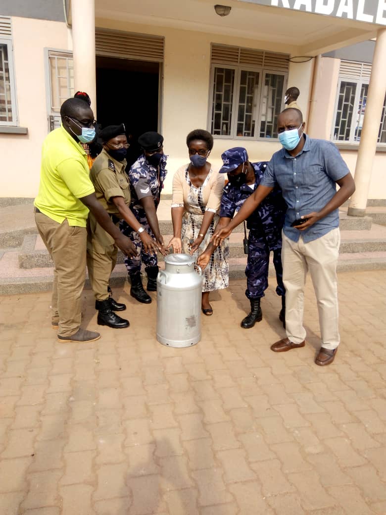 Hope Nyetegyereize donates milk to Kabale Police