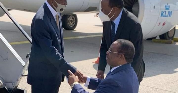 Kabaka Mutebi being welcomed by some of his people in Berlin, Germany