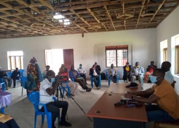 MP Moses Kamuntu Mwongyera meeting Emyooga SACCO leaders in Rubanda West