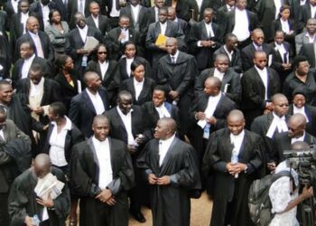 Prosecutors under their Uganda Association of Prosecutors (UAP)