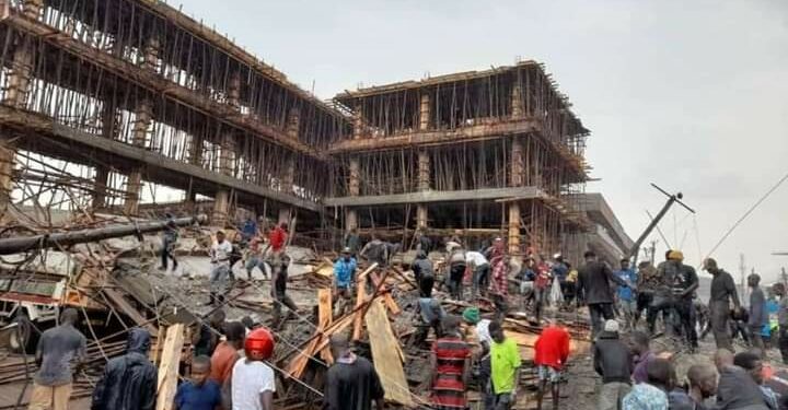 Collapsed building  in Kisenyi