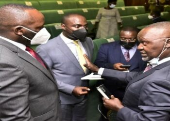 Members of Parliament interacting after the adjournment of the House on Thursday, 18 November 2021