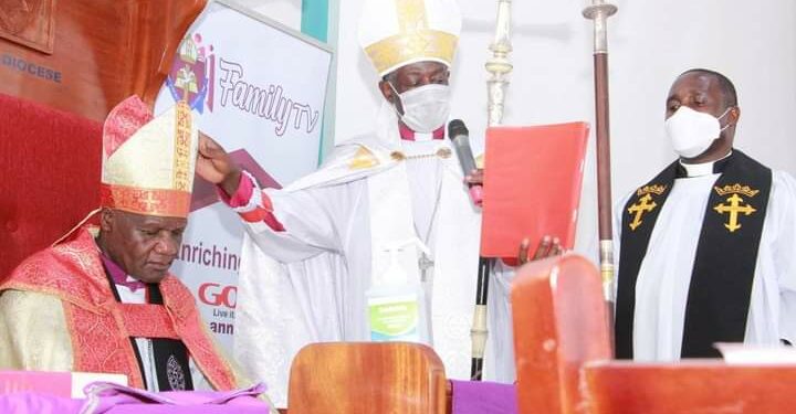 Rev John Nandaah installed as 8th Bishop of Mbale Diocese 