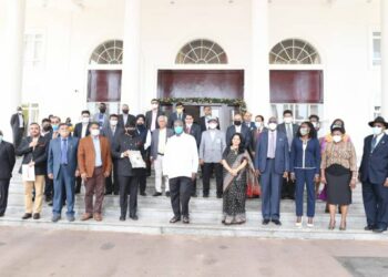 President Museveni with visiting Indian Industries Association delegation of investors