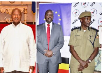L-R: President Museveni, Gen Muhoozi and Gen Kayihura