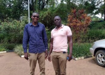 Kakwenza with his lawyer Eron Kiiza