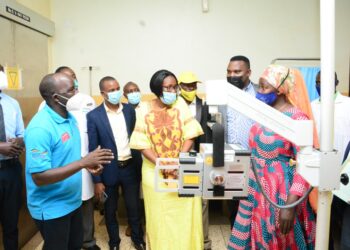 Minister Nabakooba commissions TB X-ray machine at Mityana General Hospital