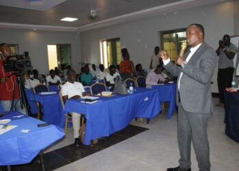 Mr Kabuleta addressing locals of Lango sub-region on Friday