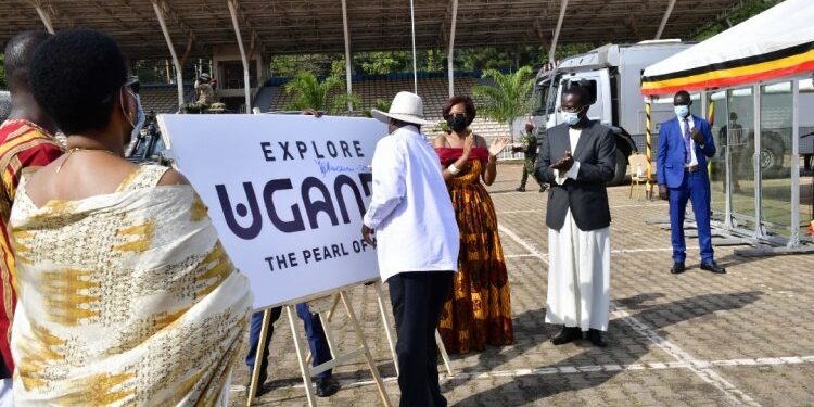 Museveni during the launch of Expo Uganda brand