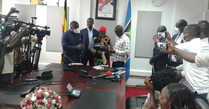 MP Ssegirinya's mother Justine Nakajumba receives Deputy Speaker’s financial support of Shs5m