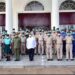 President Yoweri Museveni in a group photo with a delegation from Burundi National Defence Senior Command and Staff College 