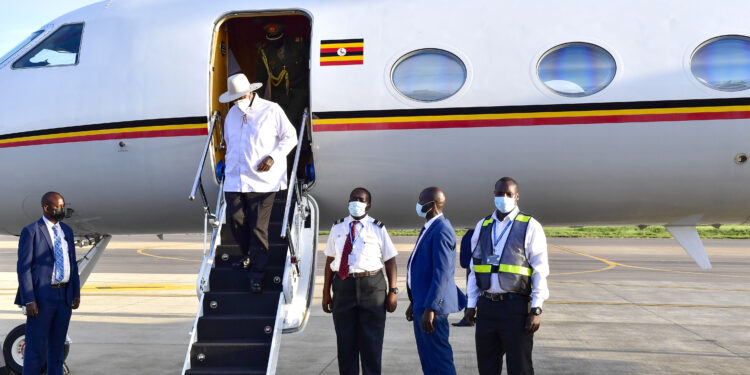 President Museveni returns from a one day working visit to Nairobi Kenya. Friday April 8. PPU Photo