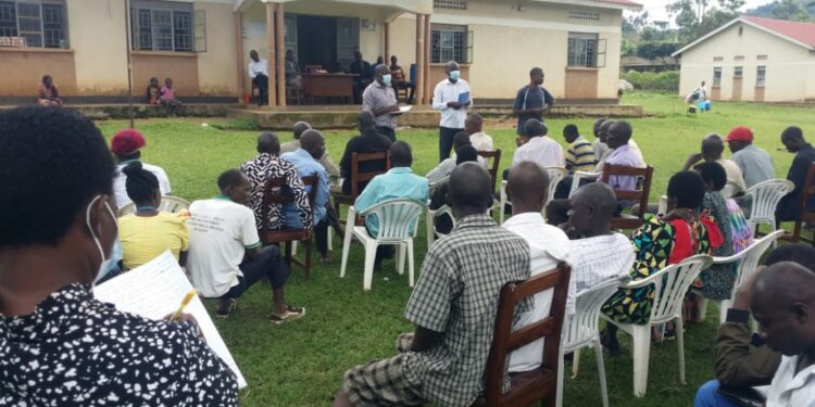 DRDC Kagenyi sensitizing residents on neighborhood watch