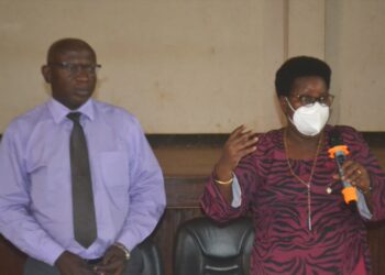 The Minister of State for Local Government Ms Victoria Businge Rusoke(Right)) next to the (Left) is Jinja City Clerk Mr Danile Kawesi addressing Jinja City Councilors