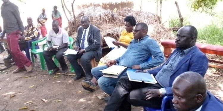 Gulu district security teams mediating the disputes