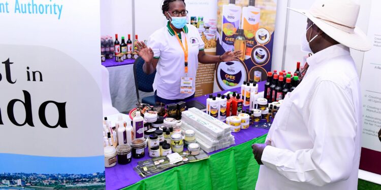 President Yoweri Museveni at one of the stalls during the ongoing Uganda-Turkey Investment, Trade and Tourism summit