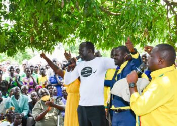 Odonga Otto campaigning for Ojok a few days ago