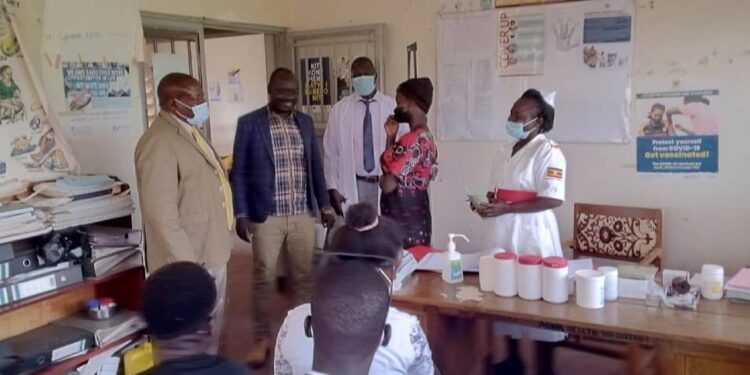Gulu district RDC and DRDC inspects Awach health center IV
