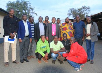 Bishop Akanjuna meeting with journalists