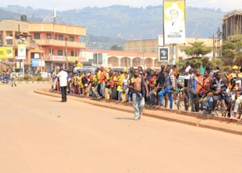 NRM supporters who had gathered to greet President Museveni