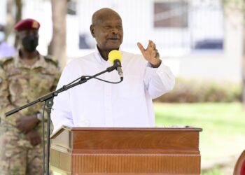 Karamoja Region - President Museveni meets political and security leaders of Karamoja at Morolinga State Lodge in Moroto