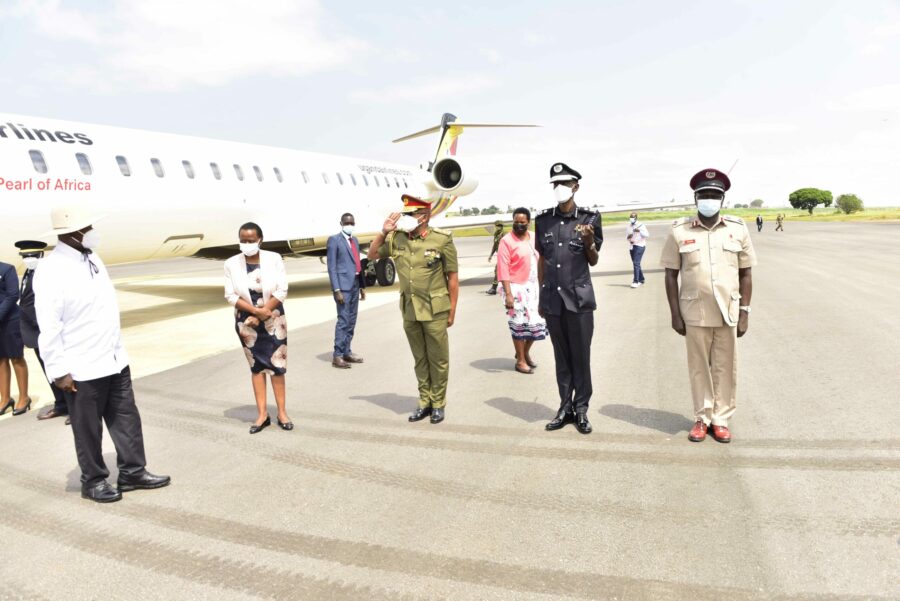 President Yoweri Museveni being welcomed by the Cabinet Secretary and head of Public Service Lucy Nakyobe, Joint Chief of Staff Ministry of Defence and veteran Affairs Maj Gen Leopold E Kyanda,  Chief of Staff UPDF Air force Charles Okidi, Joint Chief of Staff Uganda Police Force  Abel Kandiho and Assistant Commissioner General Prisons Service Samuel Akena  ready to welcome back President Yoweri Museveni from attending the East African High level retreat in Arusha Tanzania on 23rd July 2022. Photo by PPU/ Tony Rujuta.