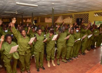 A group of Resident District Commissioners, Resident City Commissioners, Deputy Resident Commissioners and Deputy City Commissioners taking Oath during induction retreat at the National Leadership Institute (NALI) Kyankwanzi on 31st July 2022. Photo by PPU/Tony Rujuta.