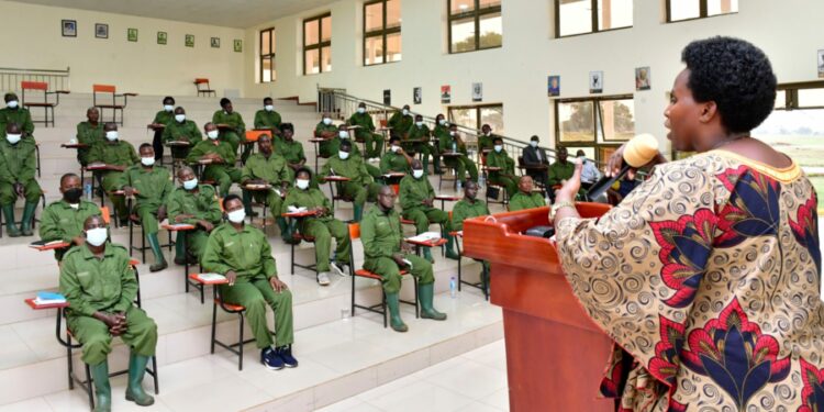 State House Comptroller Jane Barekye giving a lecture to managers and assistant managers of State House industrial hubs who are undergoing leadership training in Kyankwazi