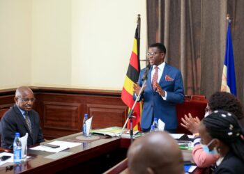 Katikkiro Mayiga in a meeting with NDA officials