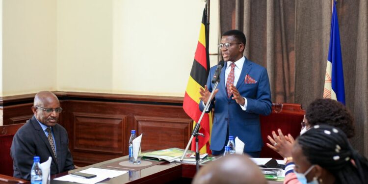 Katikkiro Mayiga in a meeting with NDA officials