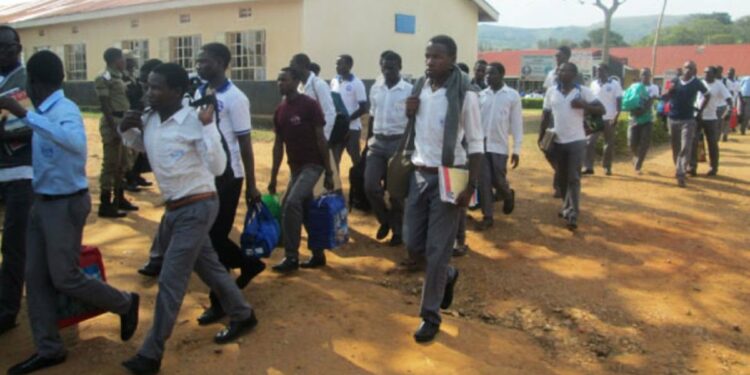 Students of Muntuyera