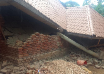 Malevu's house demolished by residents