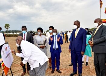 President Museveni launches the Youth Connect Uganda Programme during the International Youth Day celebrations in Gulu City on Friday as several ministers and other dignitaries look on. PPU Photo.jpg
