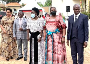 Minister Babalanda with some of the dignitaries who attended the function