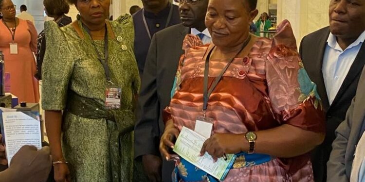 Minister Babalanda inspecting one of the stalls at the 6th Uganda-UAE Business Expo