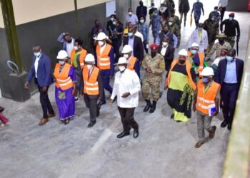 President Yoweri Museveni touring Kawumu Tannery Uganda factory