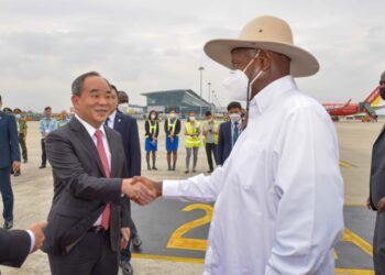President Yoweri Museveni being welcomed by the Chairman of Presidential Office Le Khanh Hai for his official visit to Vietnam at Noi Bai International Airport Vietnam in on the 23rd November 2022. Photo by PPU/ Tony Rujuta.